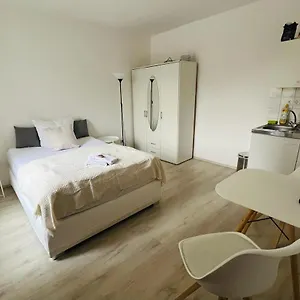 Miniapartment Mit Aussenliegendem Bad , Dortmund Deutschland